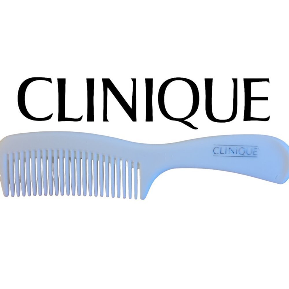 Clinique Vintage Wide Tooth Detangling Comb Off White Hard Plastic Hair Accessor